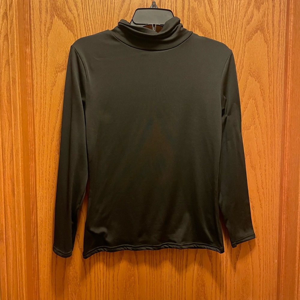 Black Athletic Turtle Neck